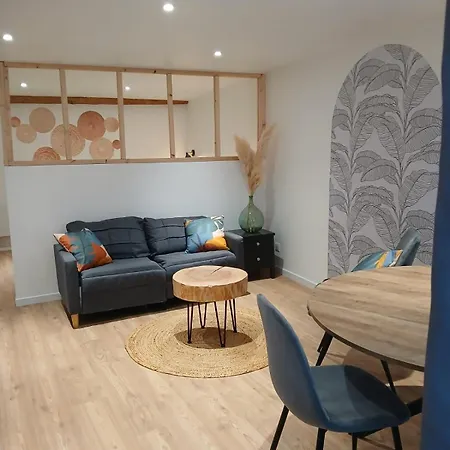 Les Nuitees Du Rangen アパート